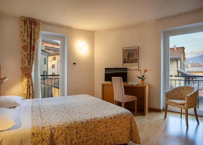 Hotel Romanda