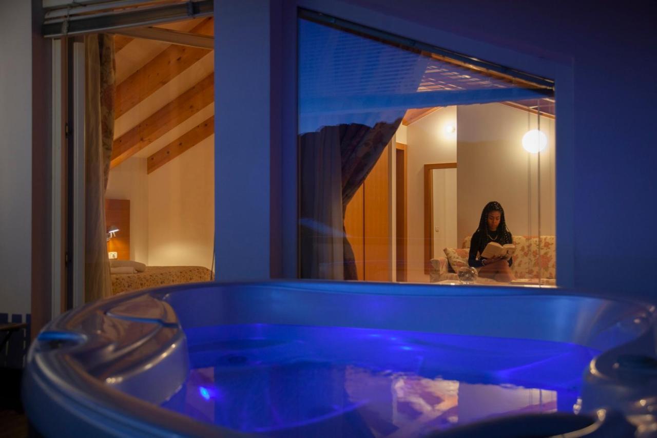 Hotel Romanda 3*
