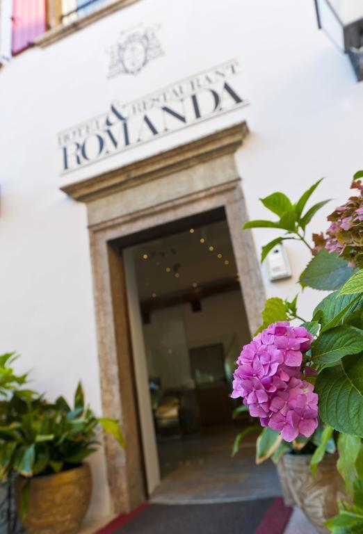 Hotel Romanda